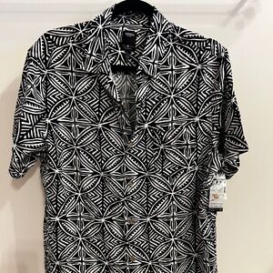 Hawaiian shirt for men Large NWT
